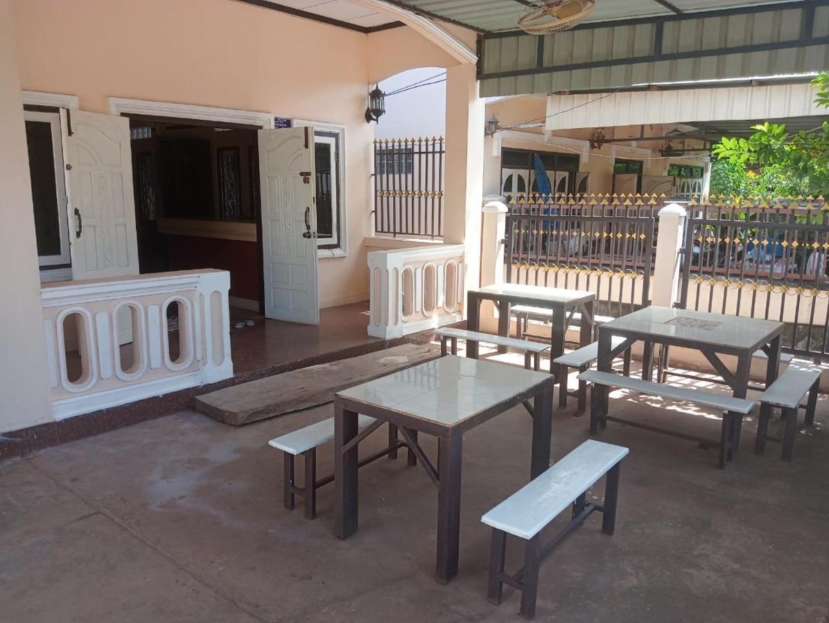 Bolaven Trail Guesthouse Pakse Exterior photo